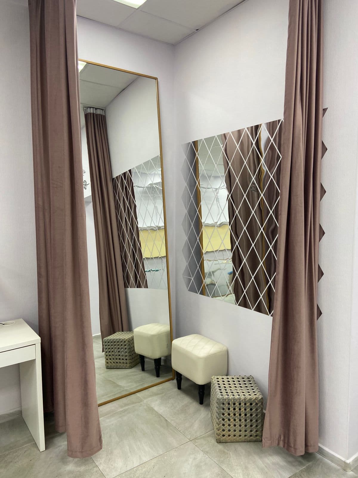 Примерочная зона