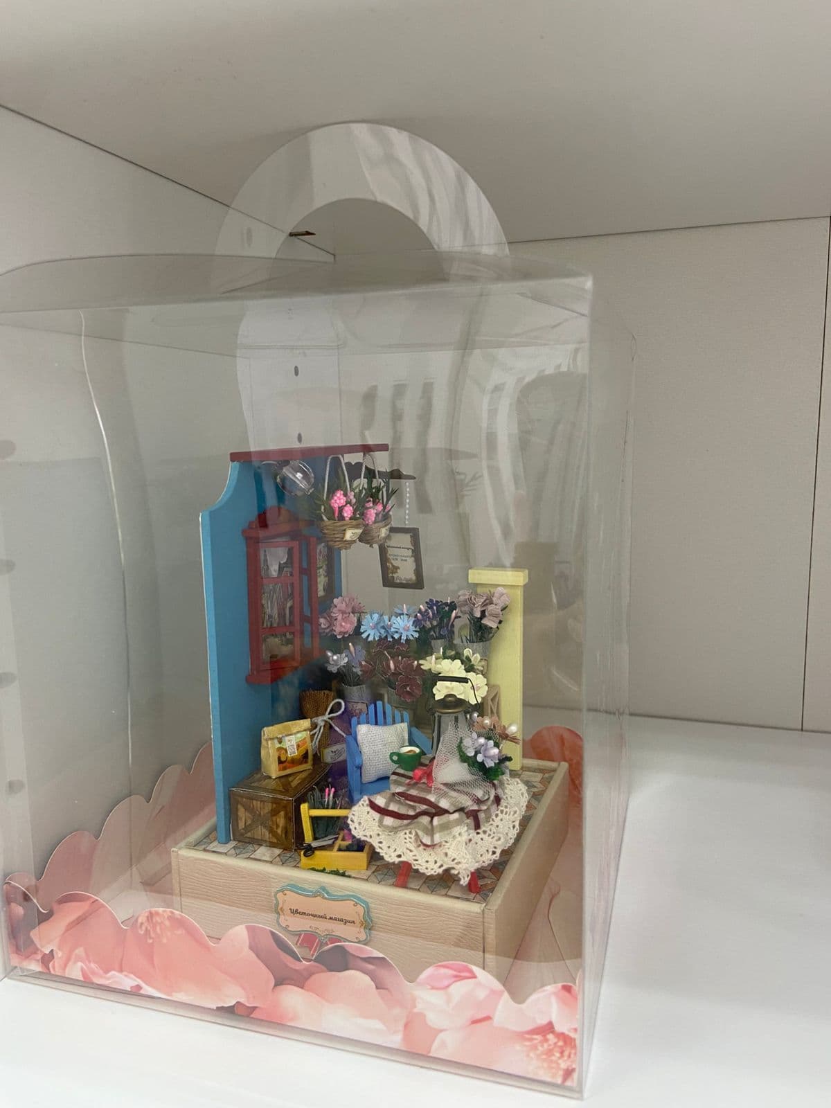 Подарки ручной работы, упакованные в красивые коробки